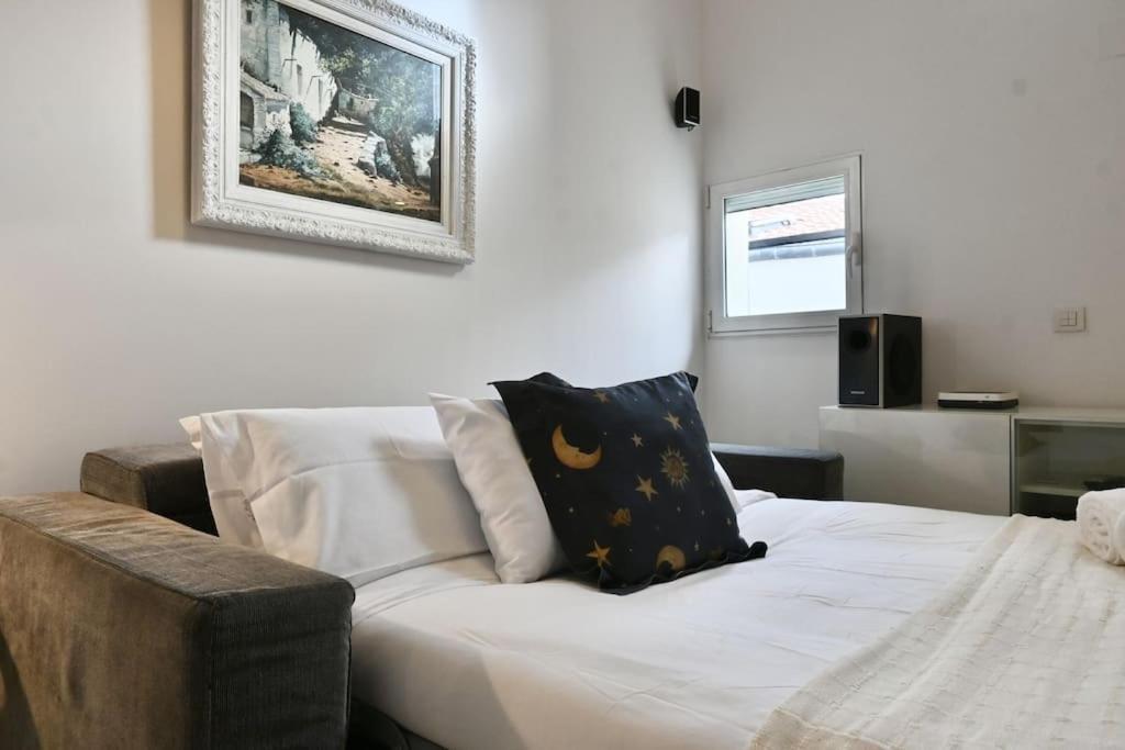 מדריד For You Rentals Apartamento Temporal Con Encanto A Pocos Metros Del Sol Myr13 מראה חיצוני תמונה