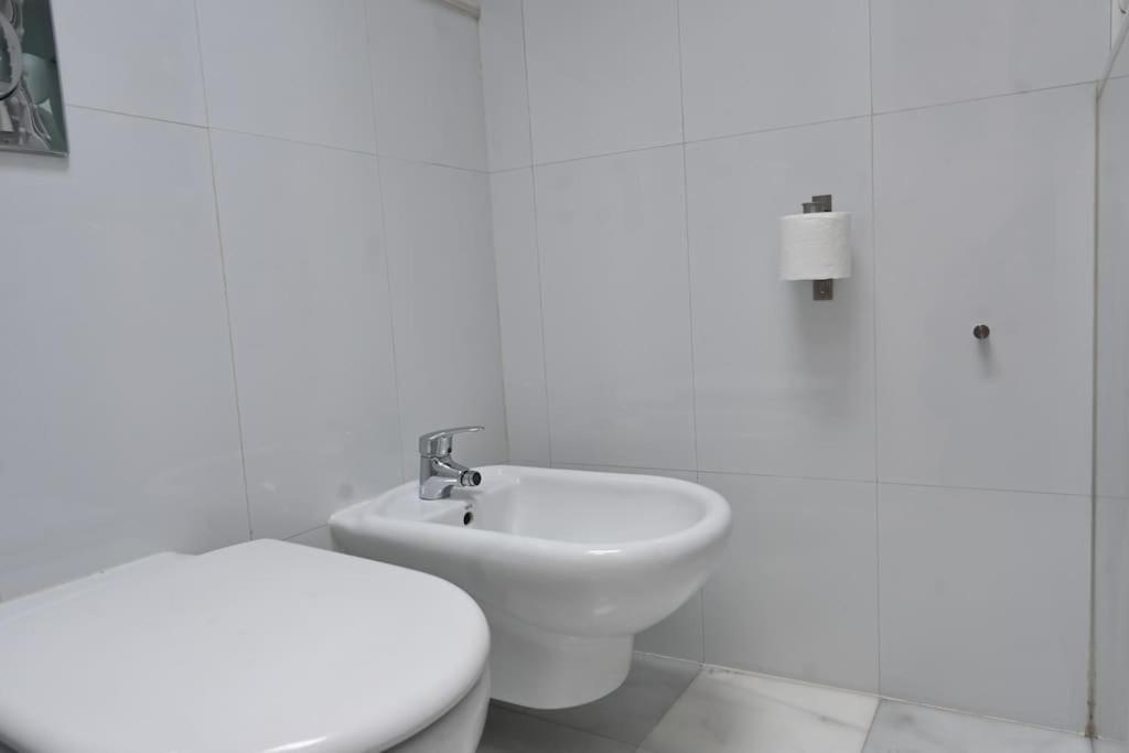 מדריד For You Rentals Apartamento Temporal Con Encanto A Pocos Metros Del Sol Myr13 מראה חיצוני תמונה