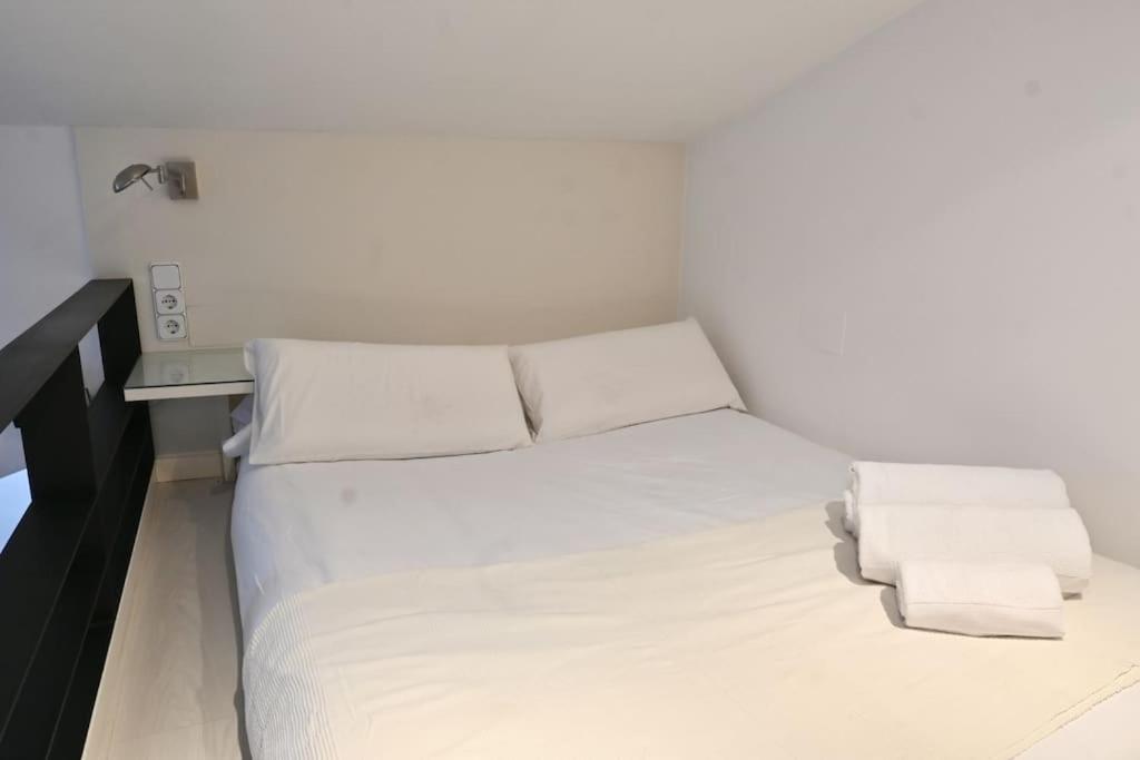 מדריד For You Rentals Apartamento Temporal Con Encanto A Pocos Metros Del Sol Myr13 מראה חיצוני תמונה