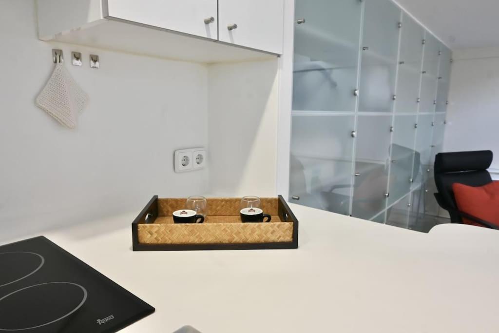 מדריד For You Rentals Apartamento Temporal Con Encanto A Pocos Metros Del Sol Myr13 מראה חיצוני תמונה